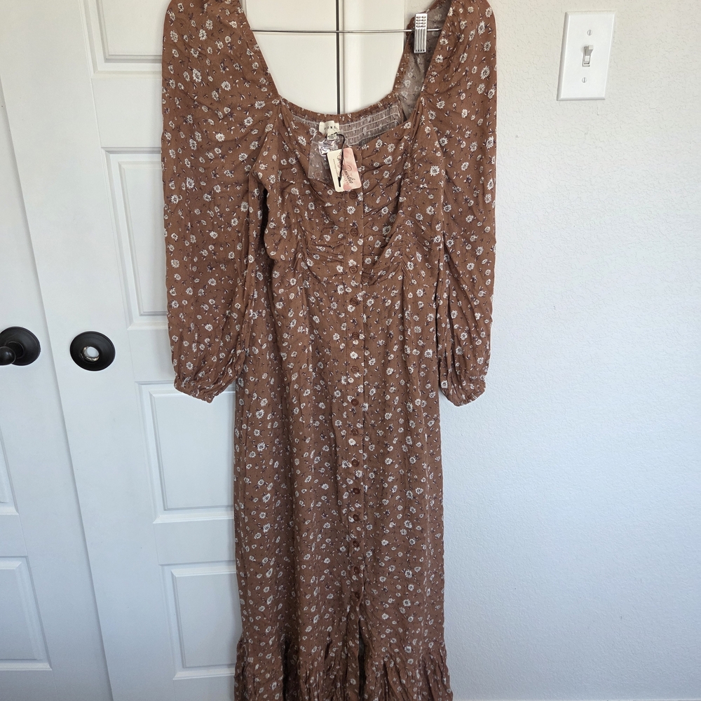 Magnolia Brown Floral Maxi Dress